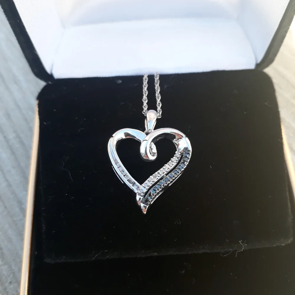 Kay Jewelers necklace - Picture 2 of 3